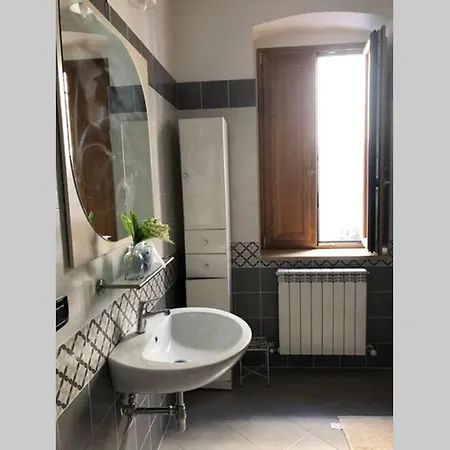 Elisabetta *